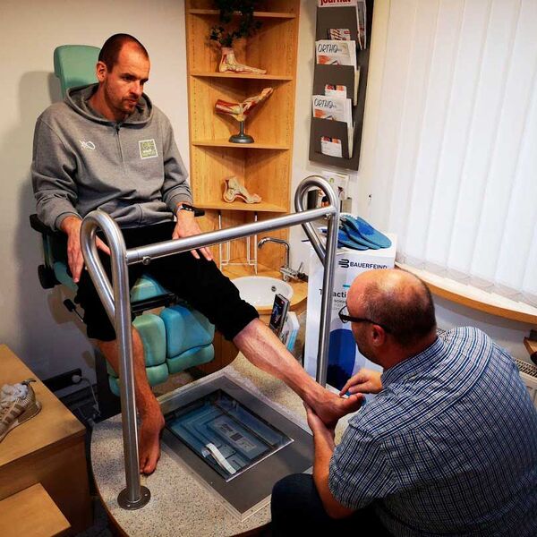 Entlastung für Profis durch Sportschuheinlagen